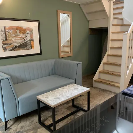 Plantage Garden Апарт-отель 3*