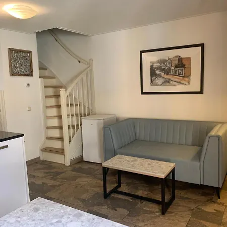 Plantage Garden Апарт-отель 3*
