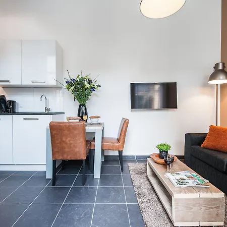 Plantage Garden אמסטרדם