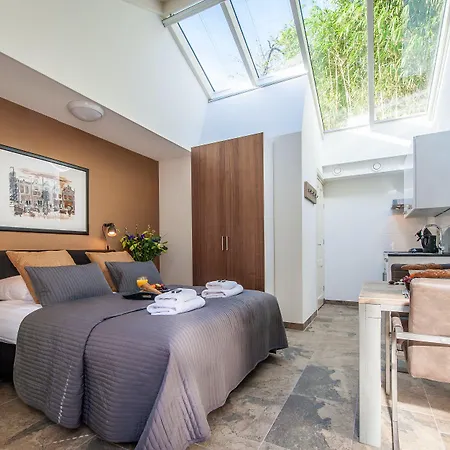 Plantage Garden Apart-hotel 3*