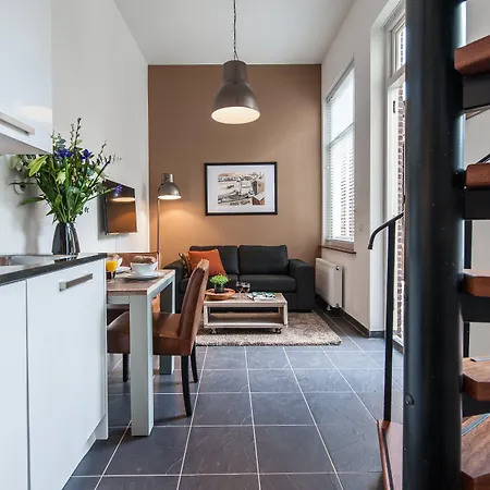 Apart-hotel Plantage Garden 3*