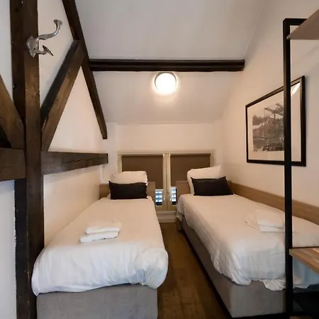 Plantage Garden Aparthotel 3*