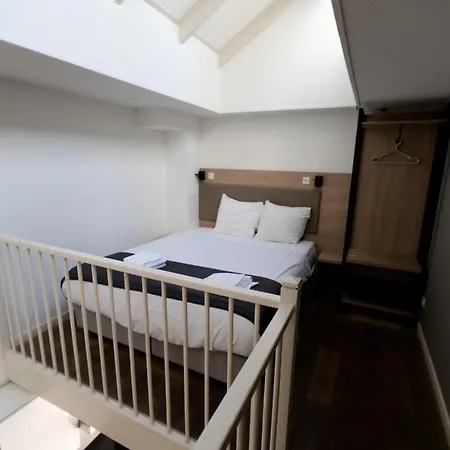 普兰德基花园公寓 3*